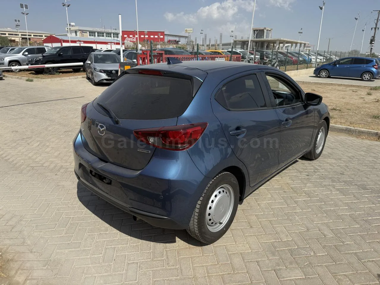 2022 Model Otomatik Mazda 2 1.5 Skyactiv-D Lefkoşa Satılık İkinci El | GalerimPlus - Thumbnail 3