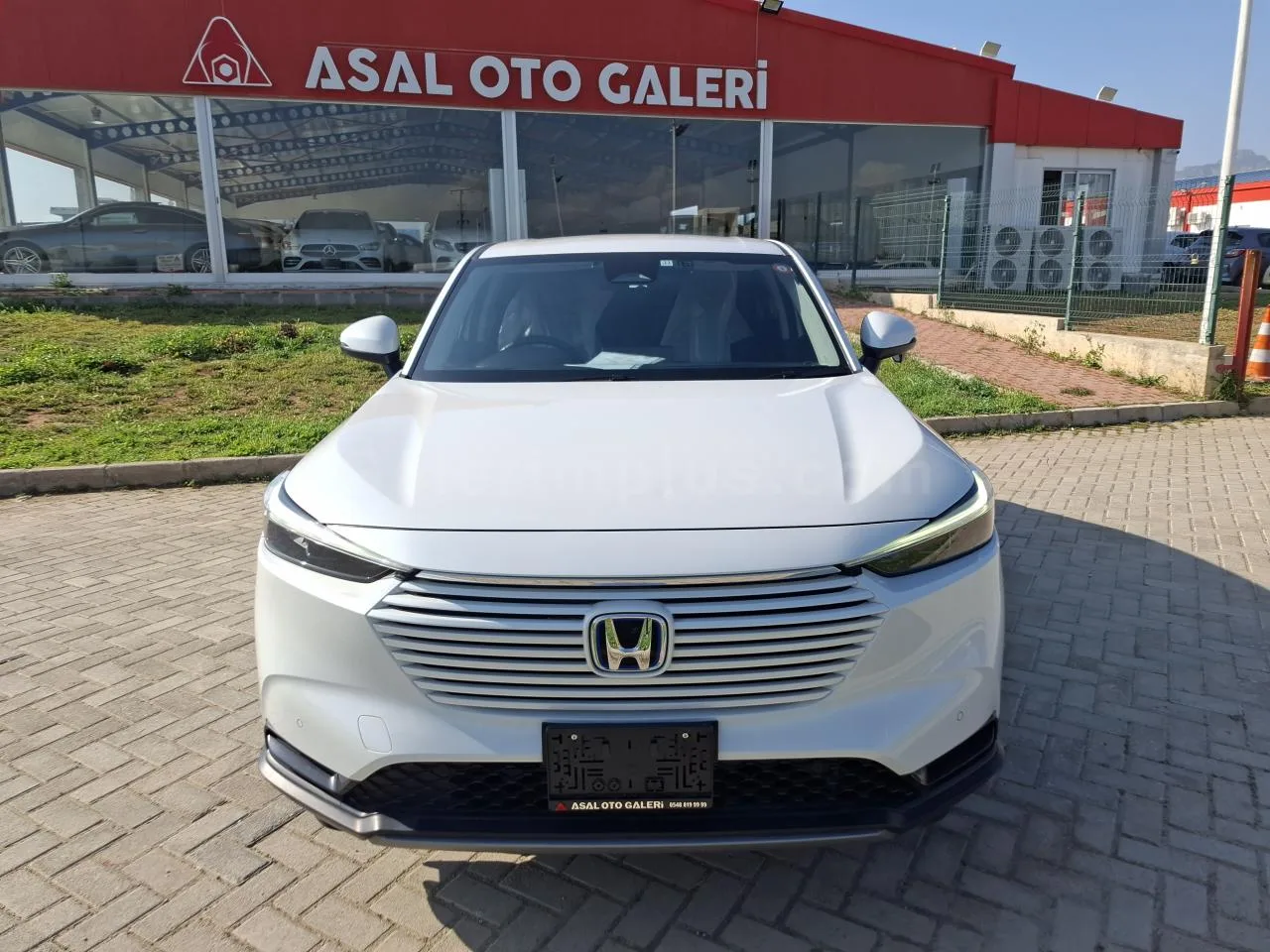 2022 Model Otomatik Honda Vezel 1.5 i-VTEC Hybrid Automatic Lefkoşa Satılık İkinci El | GalerimPlus - Thumbnail 2