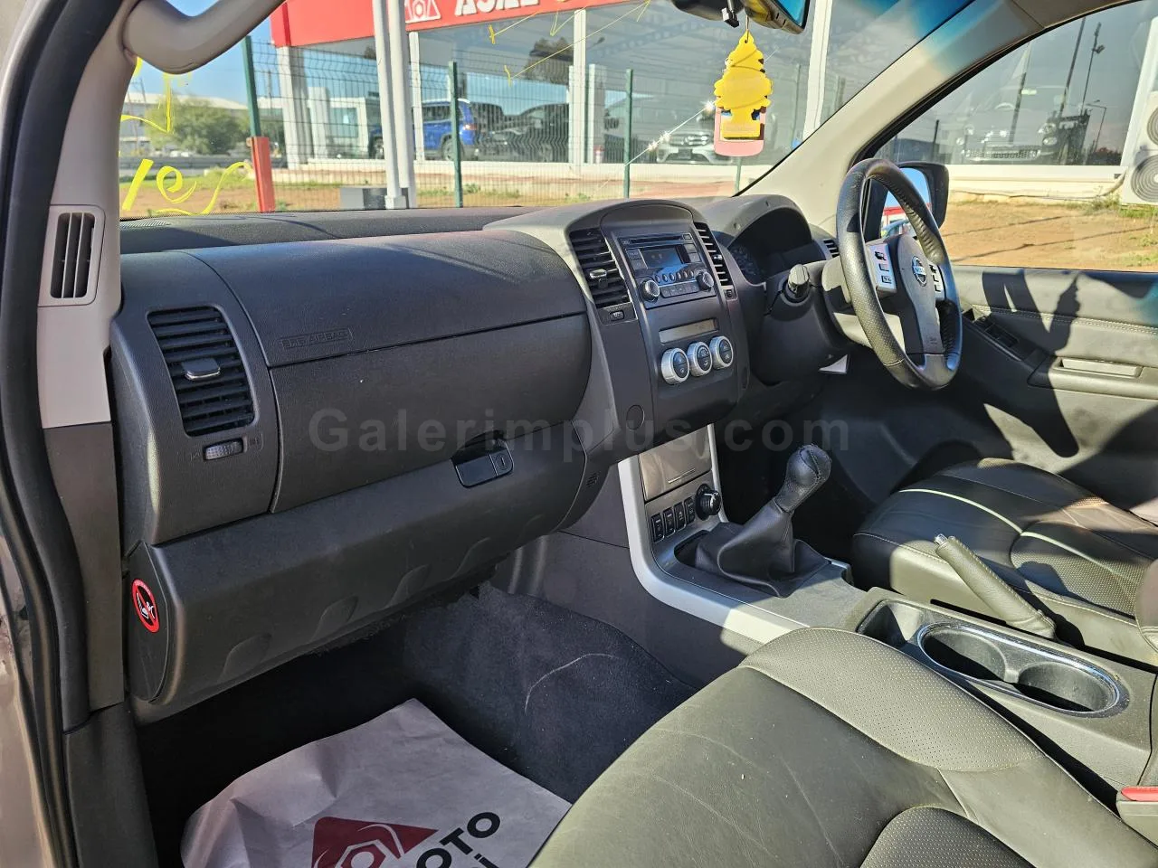 2015 Model Düz Nissan Navara 2.5 D Lefkoşa Satılık İkinci El | GalerimPlus - Thumbnail 7