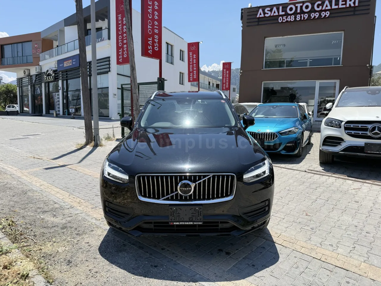 2022 Model Otomatik Volvo XC90 2.0 B5 Girne Satılık İkinci El | GalerimPlus - Thumbnail 3
