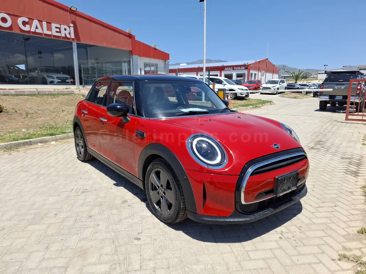 2022 Model Otomatik MINI Cooper 1.5 D Lefkoşa Satılık İkinci El | GalerimPlus - Thumbnail 3
