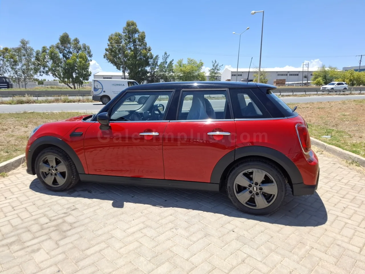 2022 Model Otomatik MINI Cooper 1.5 D Lefkoşa Satılık İkinci El | GalerimPlus - Thumbnail 8