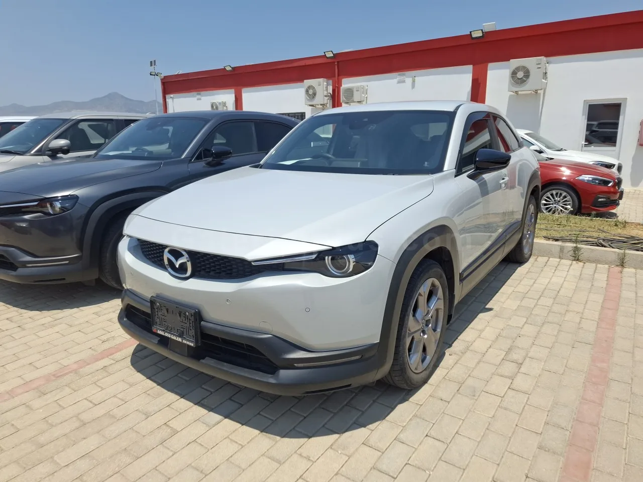 2021 Model Otomatik Mazda MX-30 2.0 e-Skyactiv Lefkoşa Satılık İkinci El | GalerimPlus - Thumbnail 3