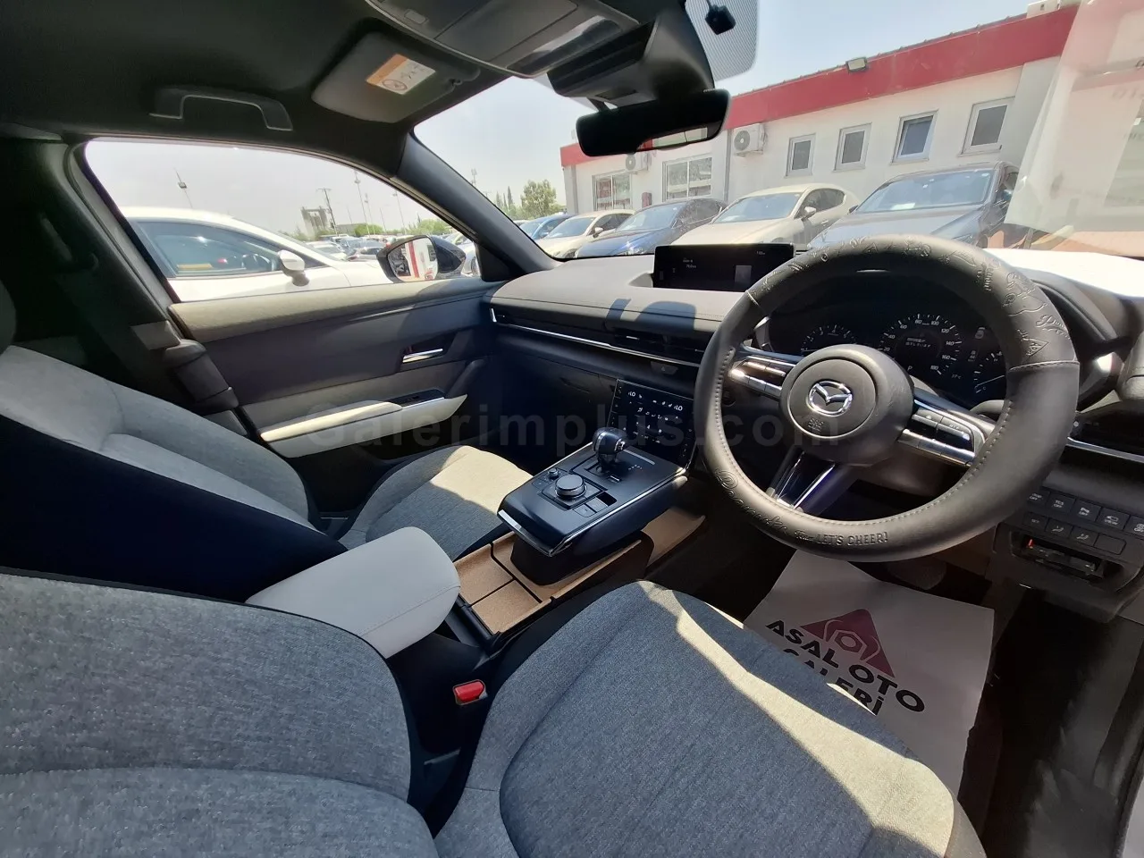 2021 Model Otomatik Mazda MX-30 2.0 e-Skyactiv Lefkoşa Satılık İkinci El | GalerimPlus - Thumbnail 7