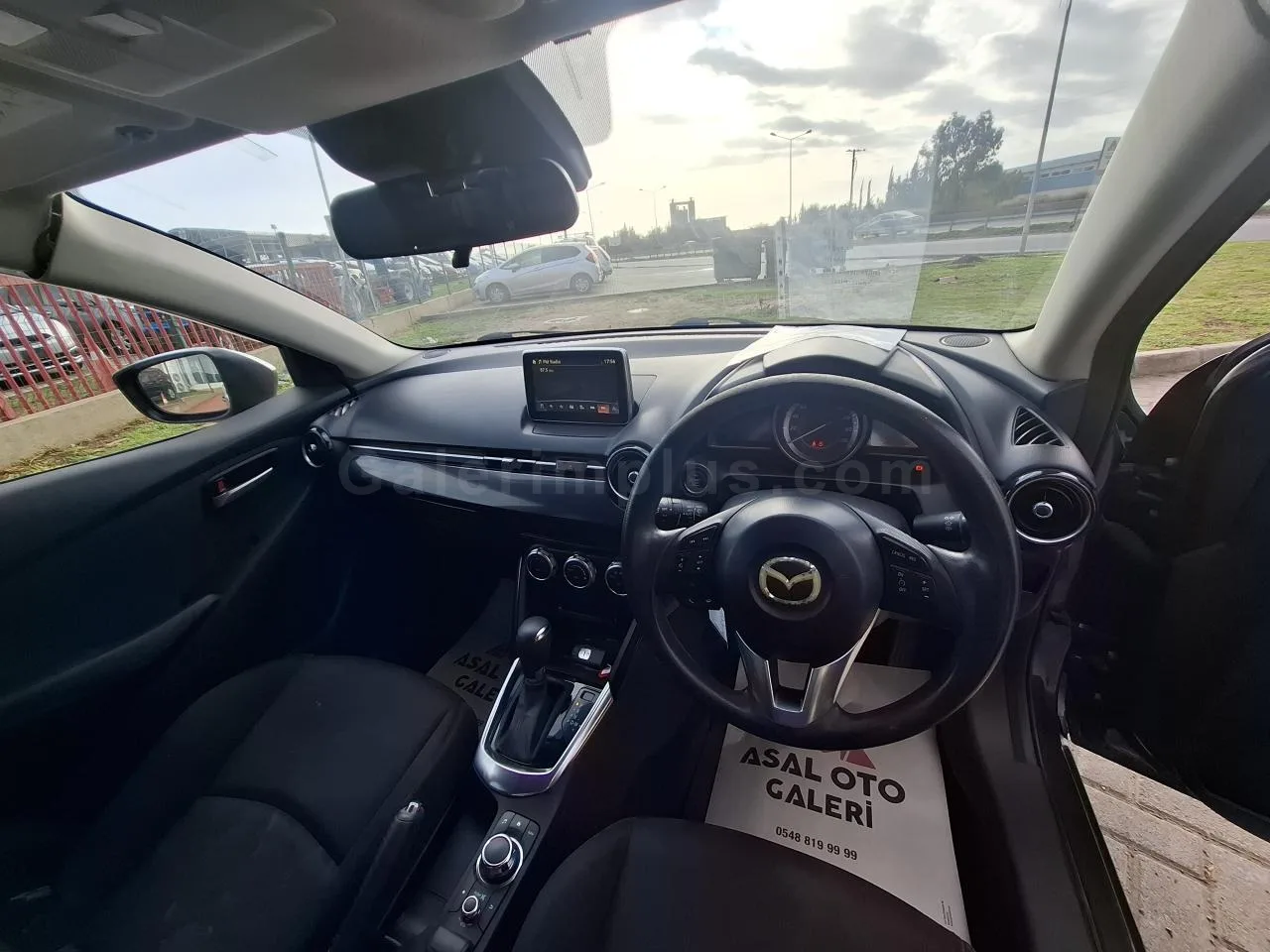 2015 Model Otomatik Mazda Demio 1.5 Lefkoşa Satılık İkinci El | GalerimPlus - Thumbnail 8