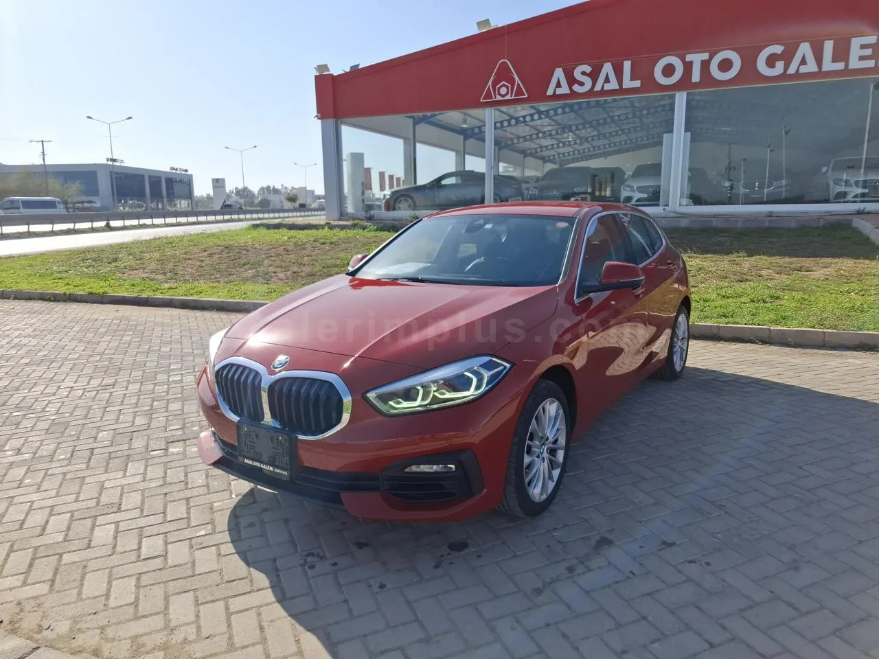 2023 BMW 1 Serisi 118i GASOLINE AUTOMATIC Lefkoşa İlan görseli - GalerimPlus