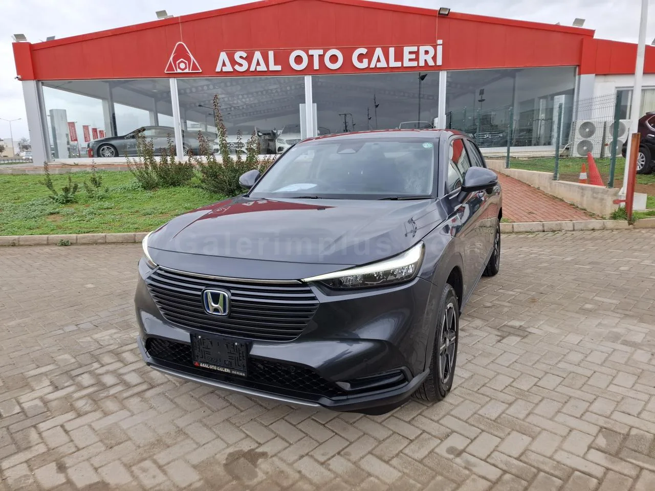 2023 Honda Vezel 1.5 i-VTEC Hybrid Automatic HYBRID AUTOMATIC Lefkoşa İlan görseli - GalerimPlus