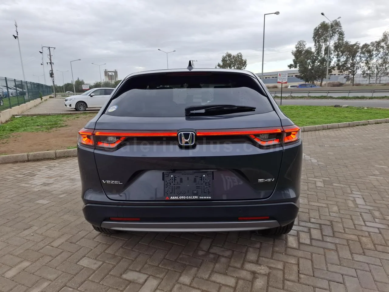 2023 Model Otomatik Honda Vezel 1.5 i-VTEC Hybrid Automatic Lefkoşa Satılık İkinci El | GalerimPlus - Thumbnail 5