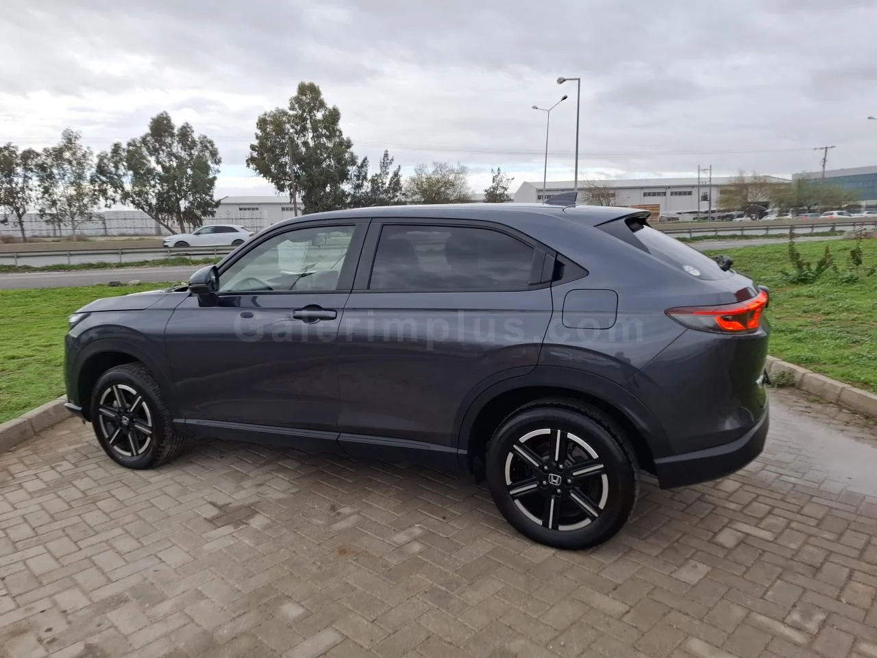 2023 Model Otomatik Honda Vezel 1.5 i-VTEC Hybrid Automatic Lefkoşa Satılık İkinci El | GalerimPlus - Thumbnail 6