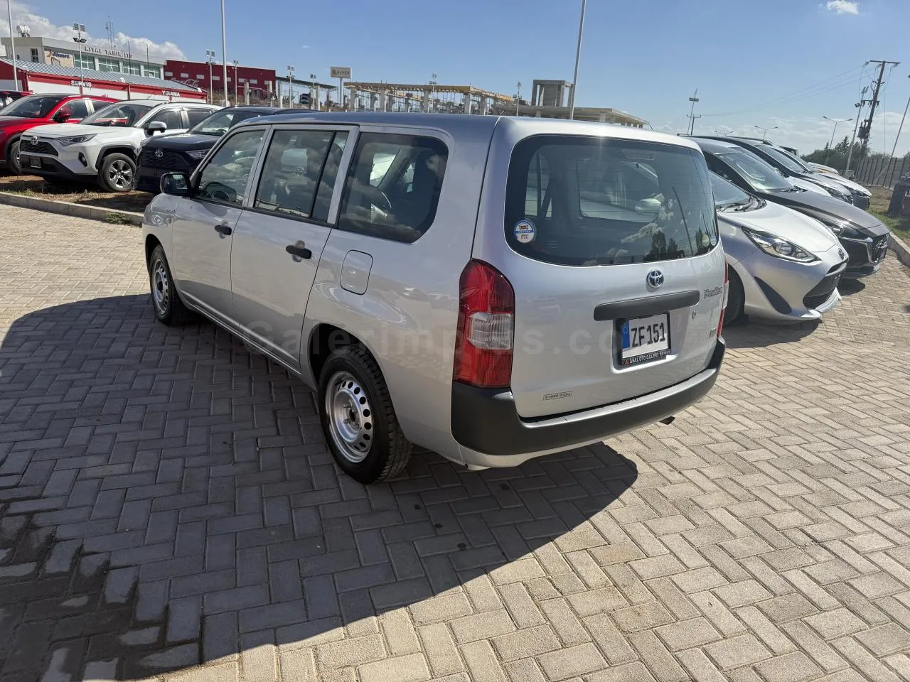 2019 Model Otomatik Toyota Probox Hybrid Lefkoşa Satılık İkinci El | GalerimPlus - Thumbnail 4