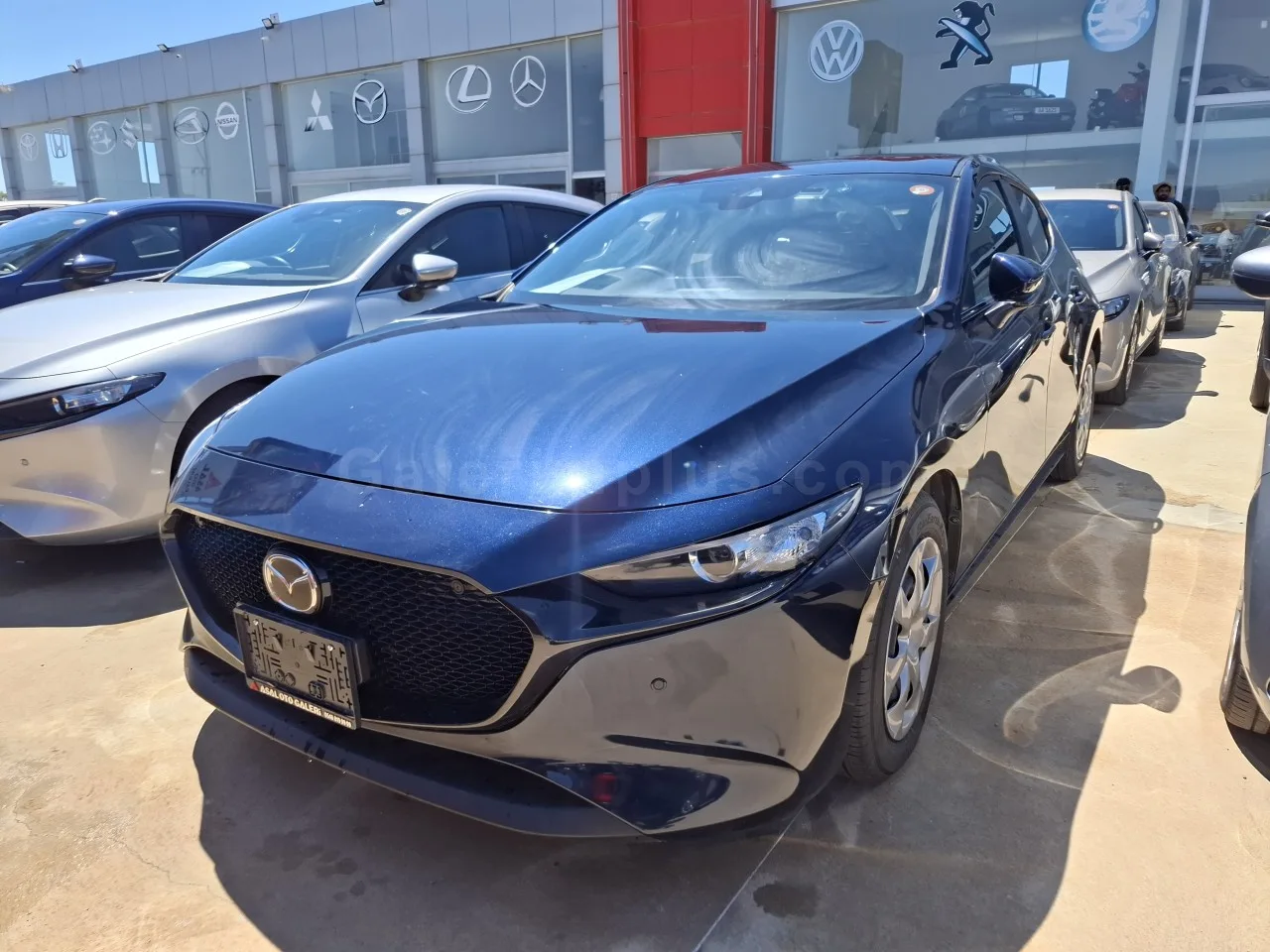 2023 Model Otomatik Mazda 3 1.5 SkyActive-G İskele Satılık İkinci El | GalerimPlus - Thumbnail 3