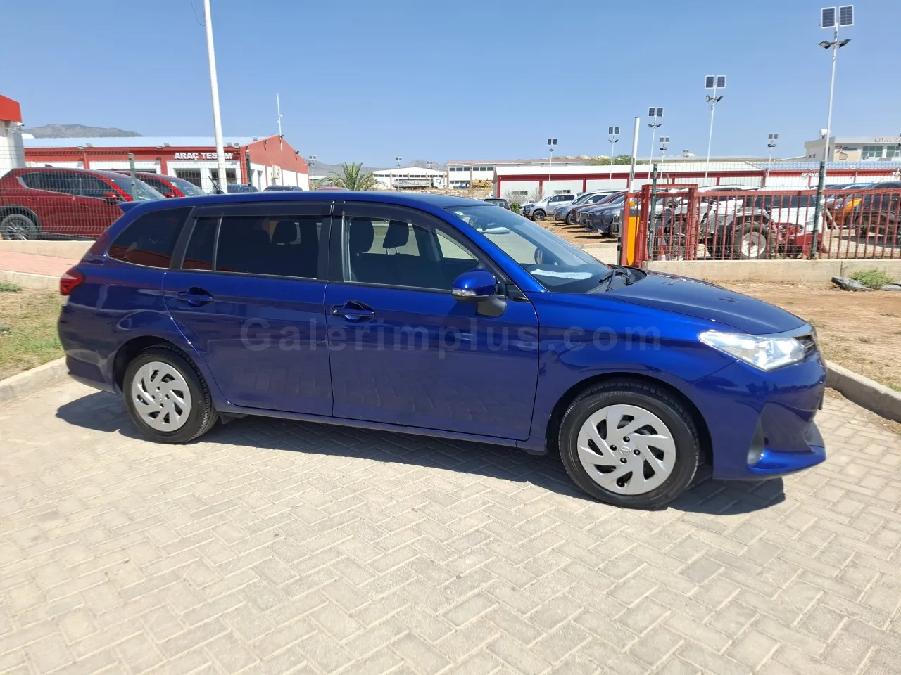 2022 Model Otomatik Toyota Corolla Fielder Lefkoşa Satılık İkinci El | GalerimPlus - Thumbnail 4