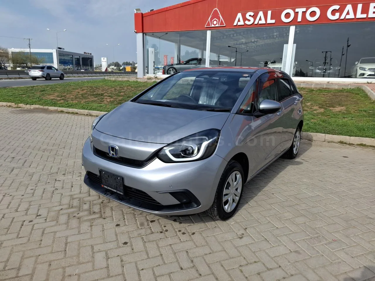 2021 Honda Fit 1.5 Hybrid Automatic GASOLINE AUTOMATIC Lefkoşa İlan görseli - GalerimPlus