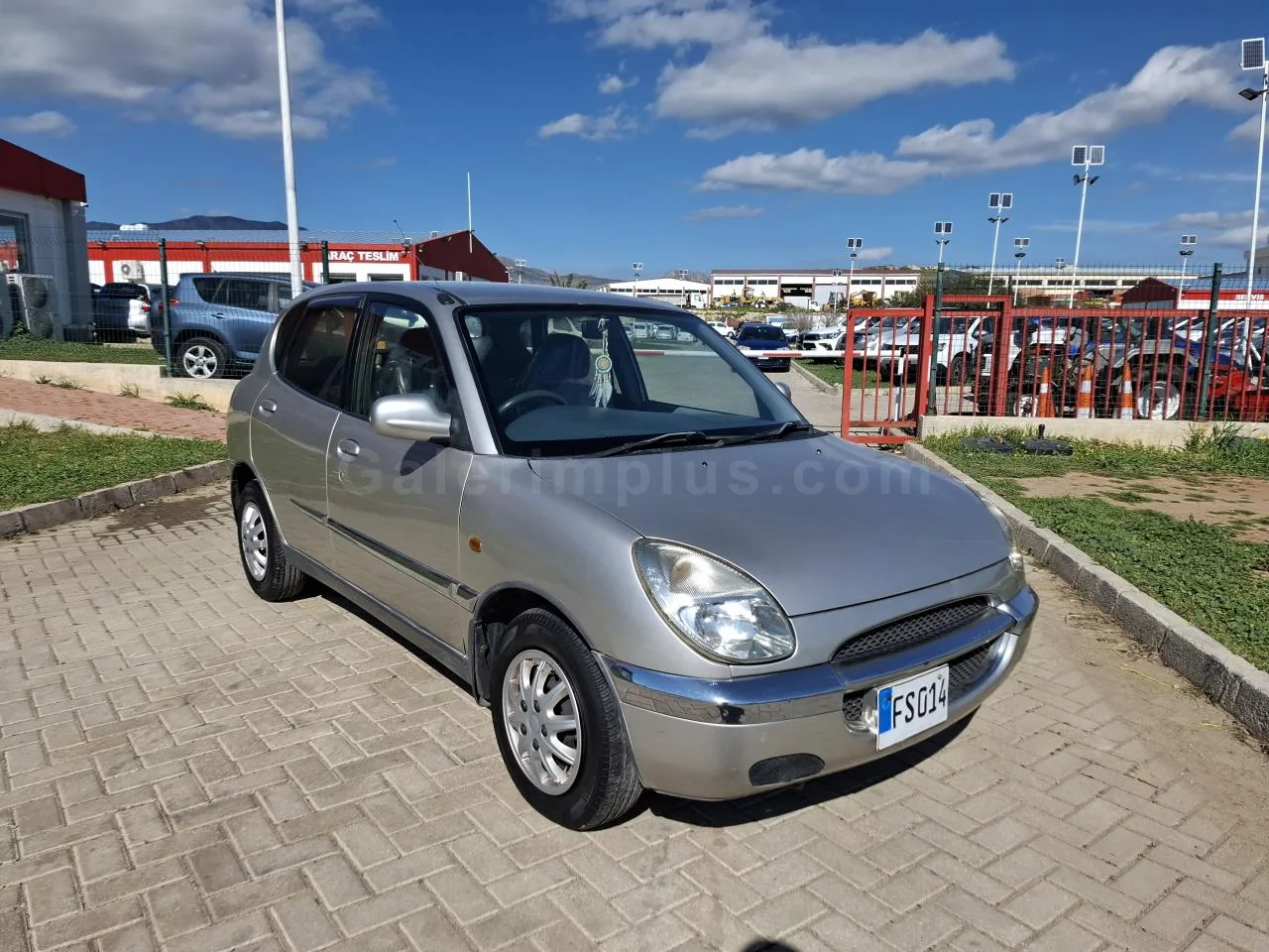 2001 Model Otomatik Daihatsu Storia Lefkoşa Satılık İkinci El | GalerimPlus - Thumbnail 2