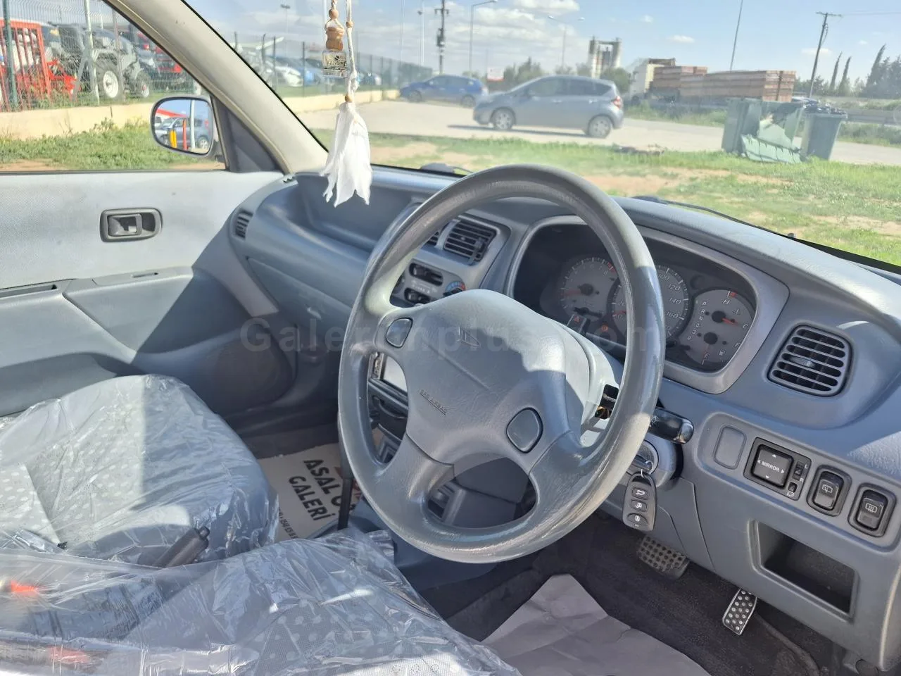 2001 Model Otomatik Daihatsu Storia Lefkoşa Satılık İkinci El | GalerimPlus - Thumbnail 5