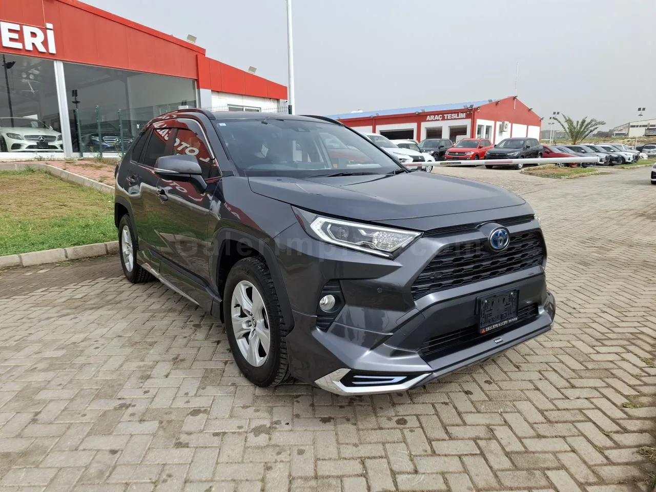 2021 Model Otomatik Toyota RAV4 2.5 Hybrid Lefkoşa Satılık İkinci El | GalerimPlus - Thumbnail 2