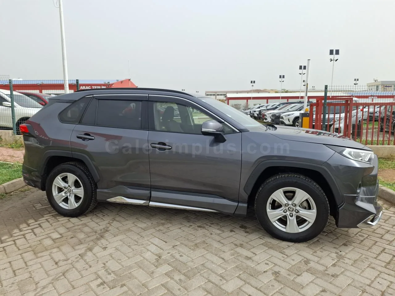 2021 Model Otomatik Toyota RAV4 2.5 Hybrid Lefkoşa Satılık İkinci El | GalerimPlus - Thumbnail 4