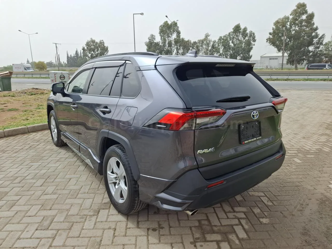 2021 Model Otomatik Toyota RAV4 2.5 Hybrid Lefkoşa Satılık İkinci El | GalerimPlus - Thumbnail 7