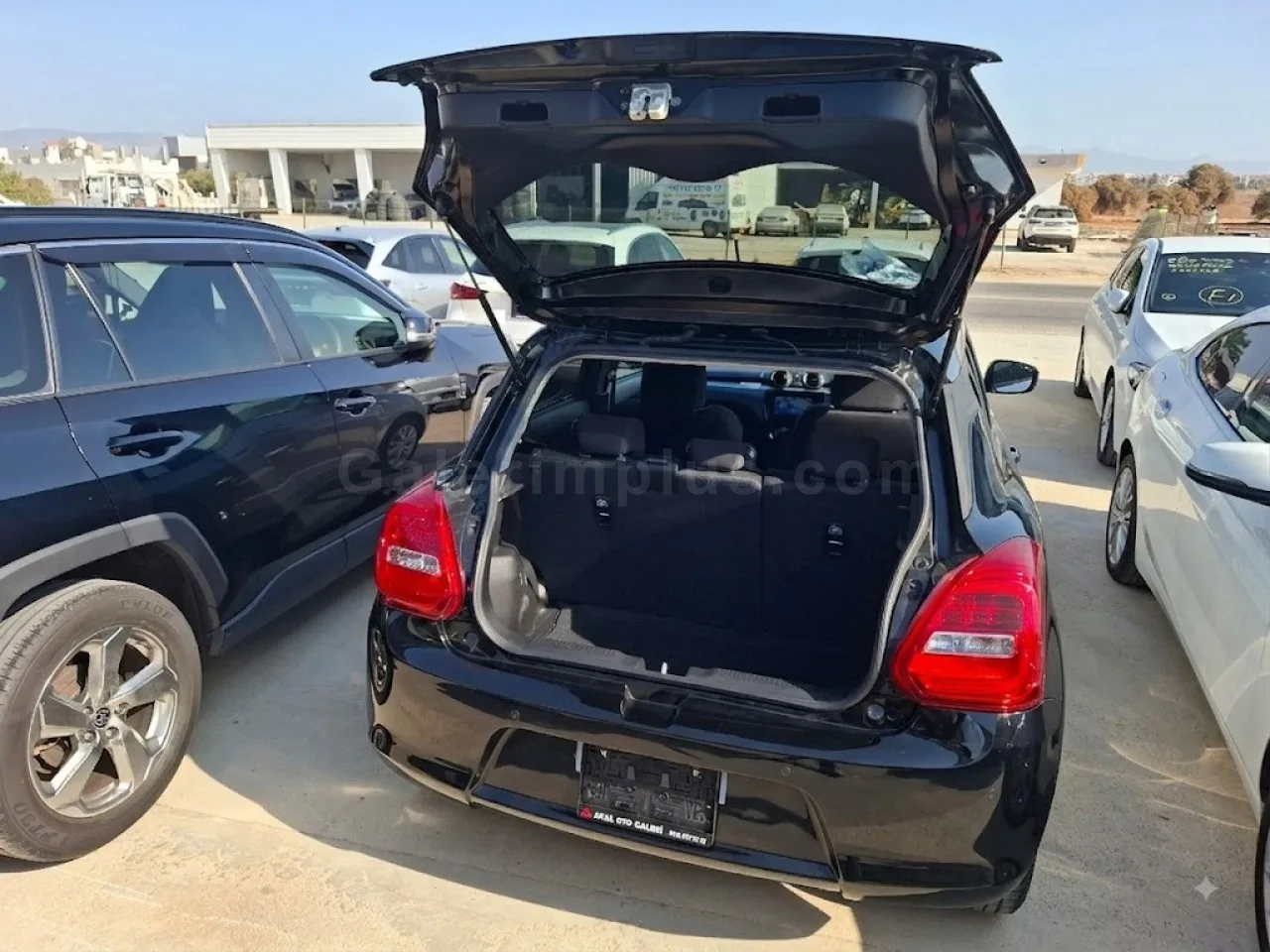 2023 Model Otomatik Suzuki Swift 1.2 İskele Satılık İkinci El | GalerimPlus - Thumbnail 8
