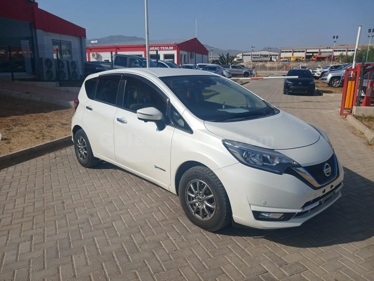 2020 Model Otomatik Nissan Note e-Power Lefkoşa Satılık İkinci El | GalerimPlus - Thumbnail 2