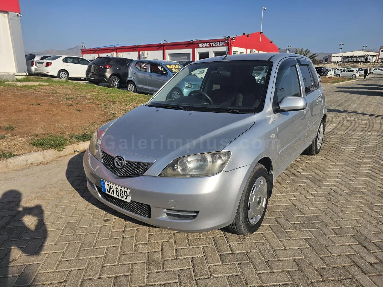 2004 Model Otomatik Mazda Demio 1.3i Lefkoşa Satılık İkinci El | GalerimPlus - Thumbnail 2