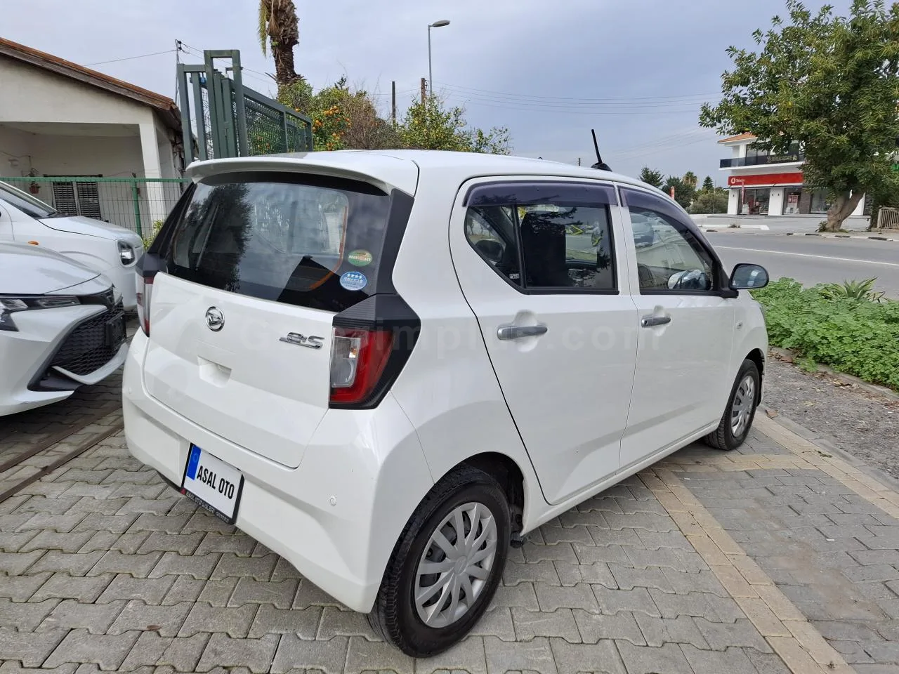 2020 Model Otomatik Daihatsu Mira 0.65 Girne Satılık İkinci El | GalerimPlus - Thumbnail 3