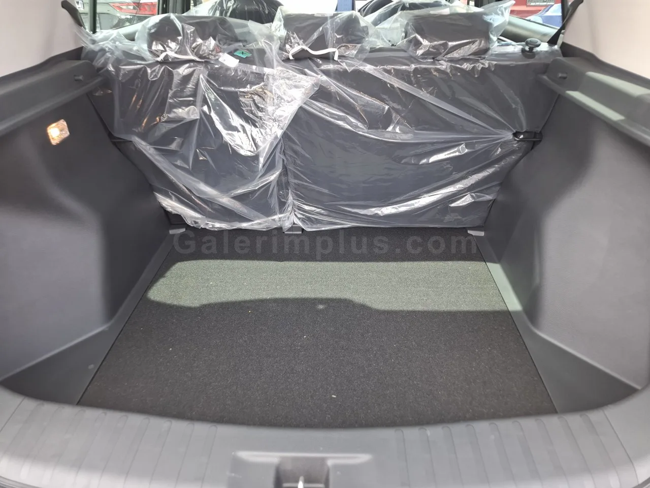 2025 Model Otomatik Honda WR-V İskele Satılık İkinci El | GalerimPlus - Thumbnail 6