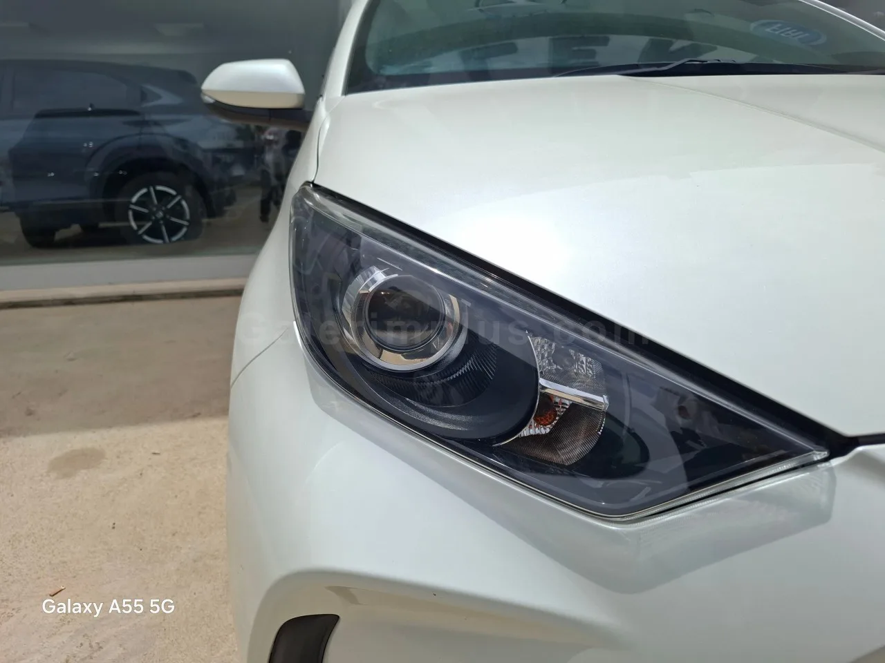 2022 Model Otomatik Toyota Yaris 1.0 İskele Satılık İkinci El | GalerimPlus - Thumbnail 3