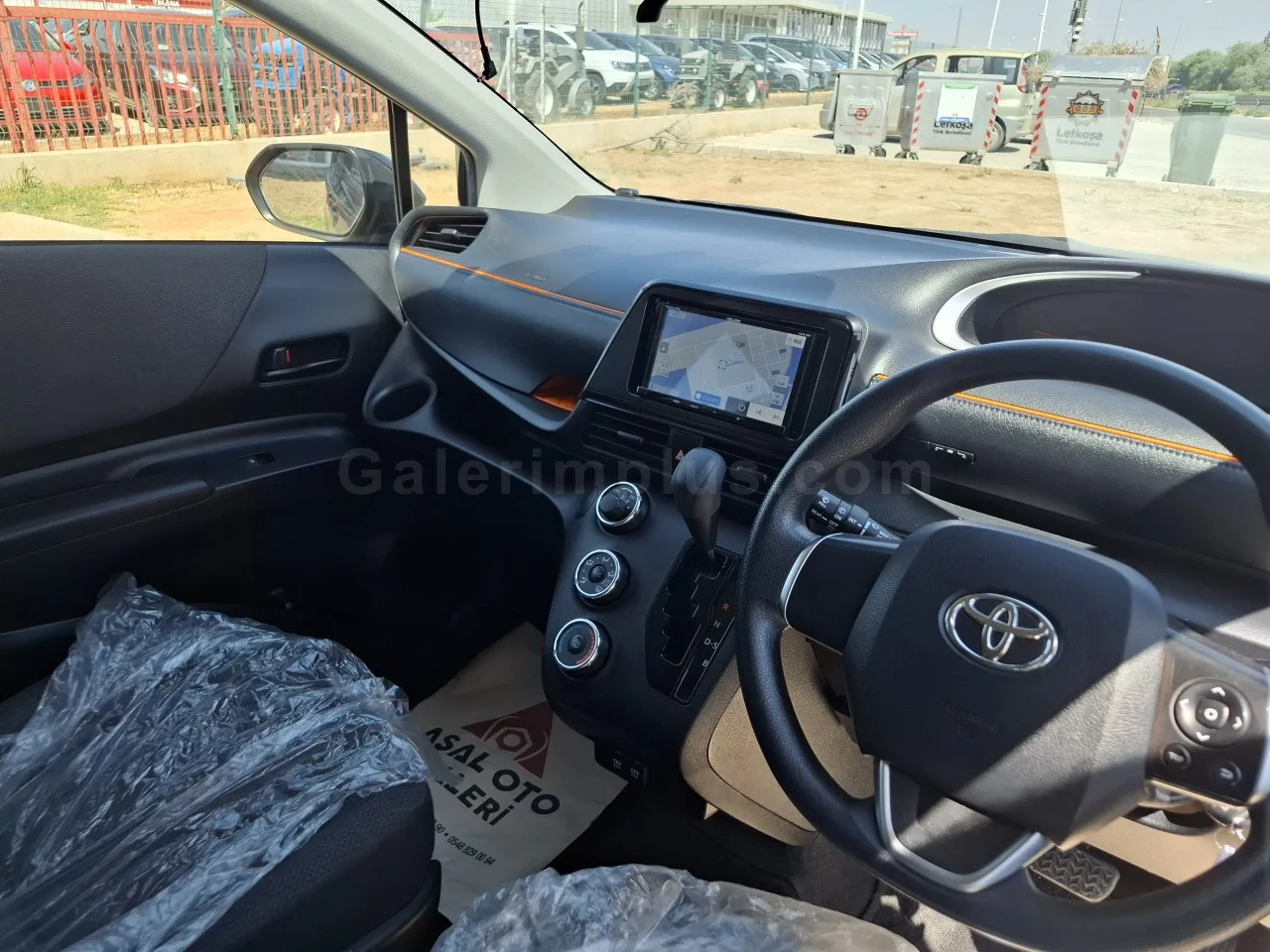 2021 Model Otomatik Toyota Sienta 1.5 CVT-i Lefkoşa Satılık İkinci El | GalerimPlus - Thumbnail 6
