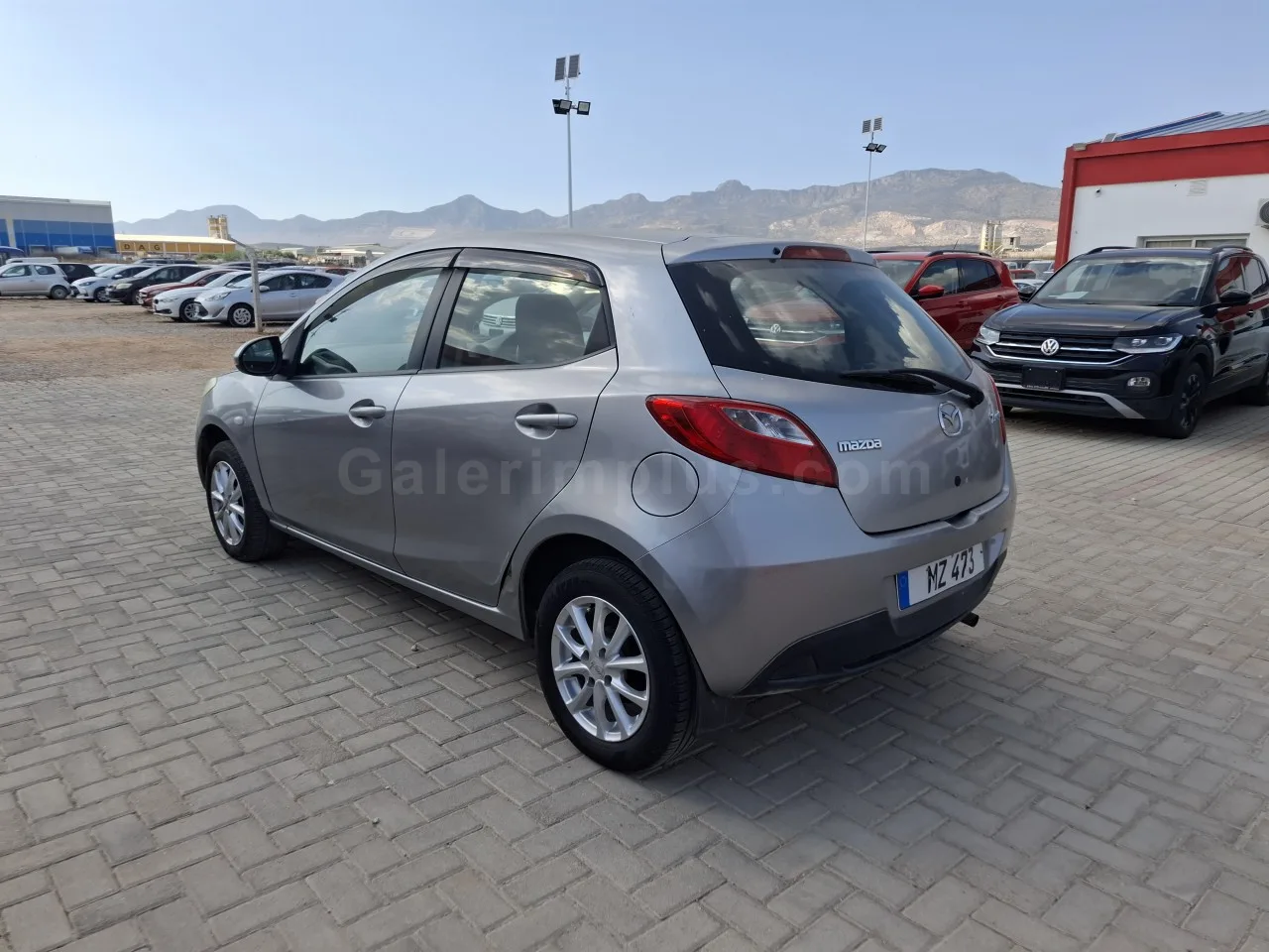 2011 Model Otomatik Mazda Demio 1.3 16V Lefkoşa Satılık İkinci El | GalerimPlus - Thumbnail 3