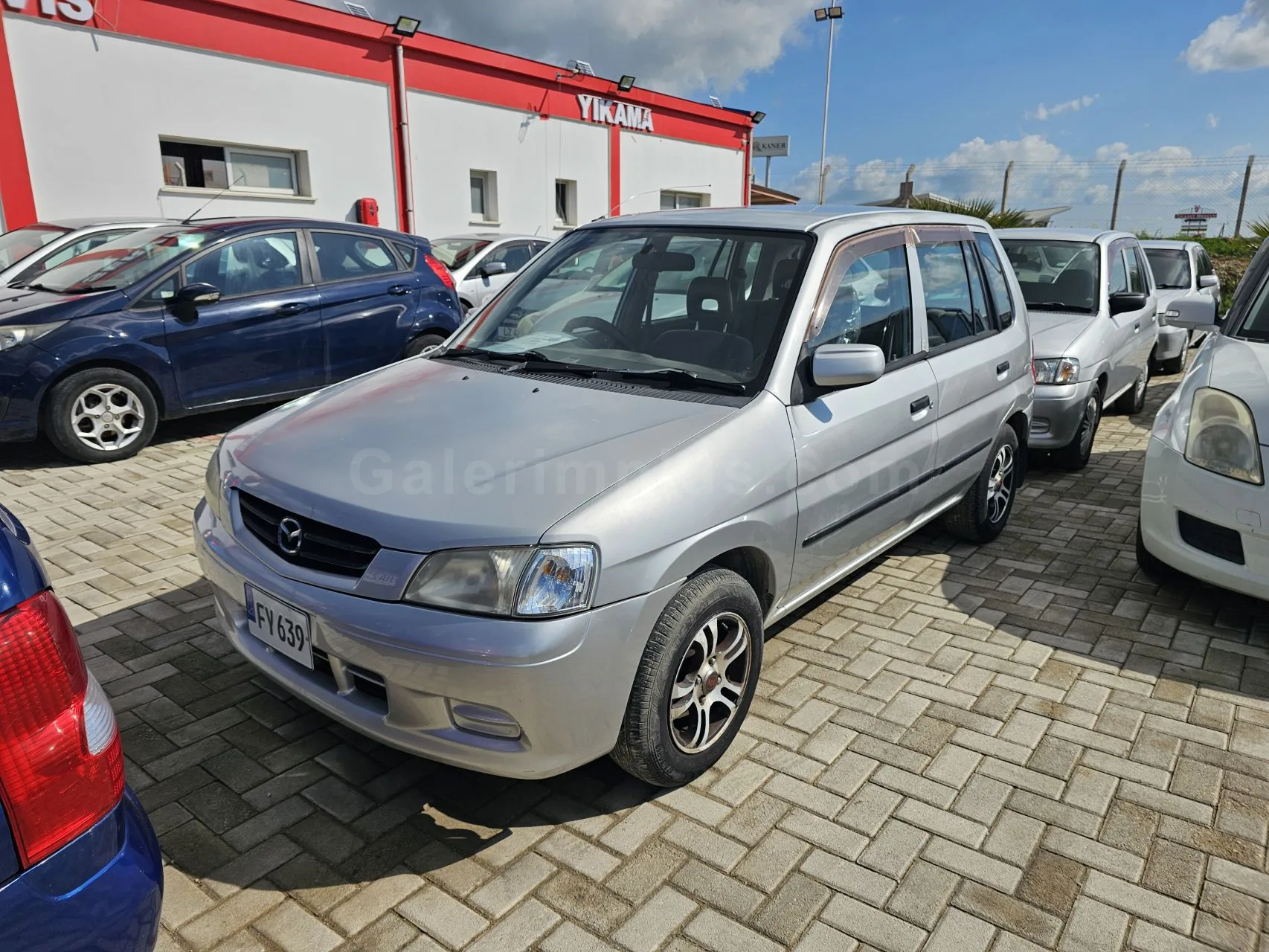 2001 Model Otomatik Mazda Demio 1.3 16V Lefkoşa Satılık İkinci El | GalerimPlus - Thumbnail 2