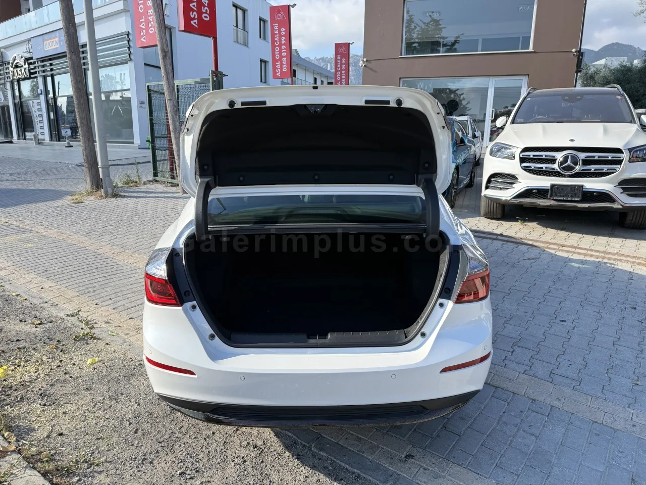 2022 Model Otomatik Honda İnsight Girne Satılık İkinci El | GalerimPlus - Thumbnail 8