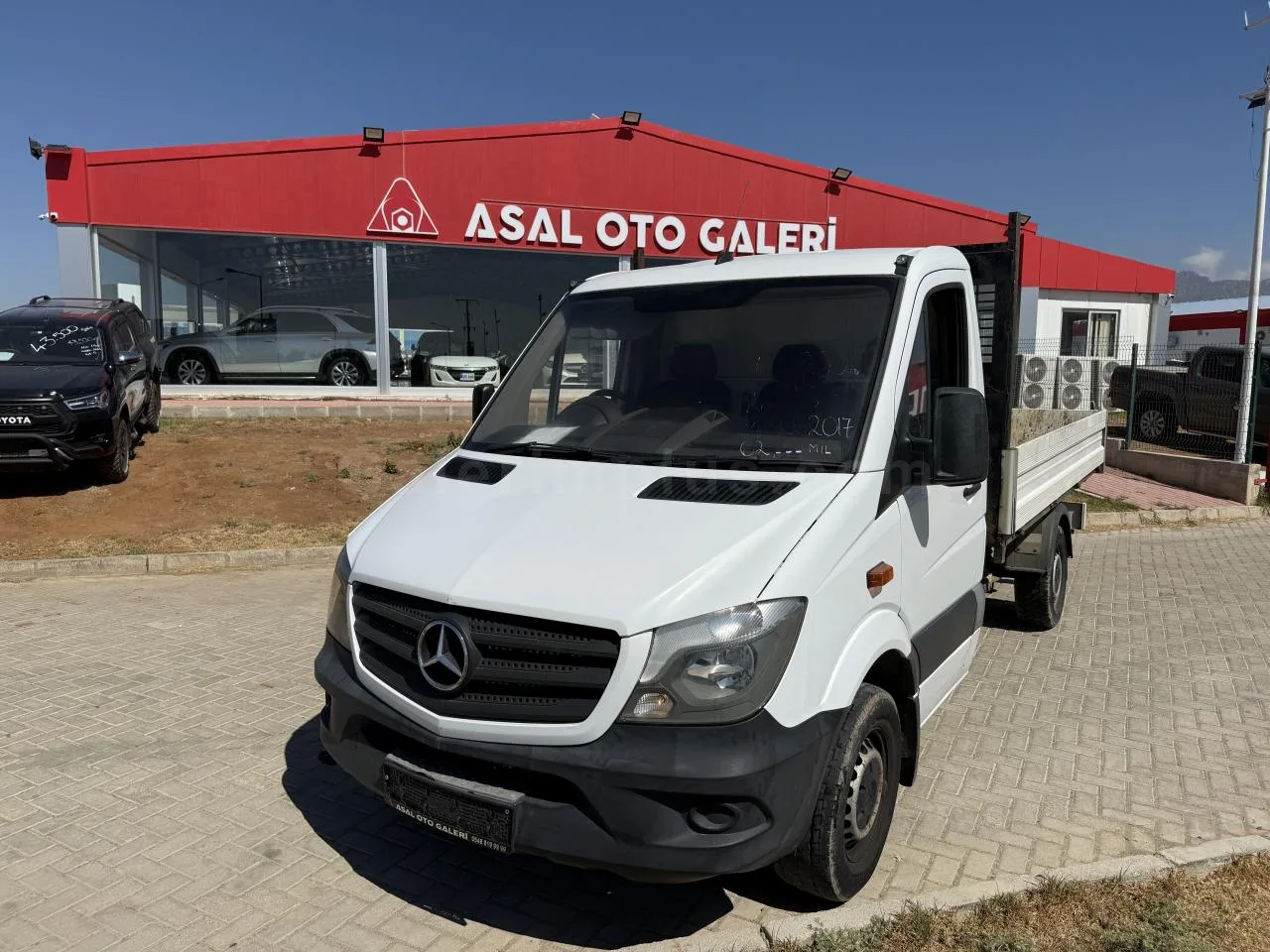 2017 Kamyon & Kamyonet Mercedes DIESEL MANUAL Lefkoşa İlan görseli - GalerimPlus