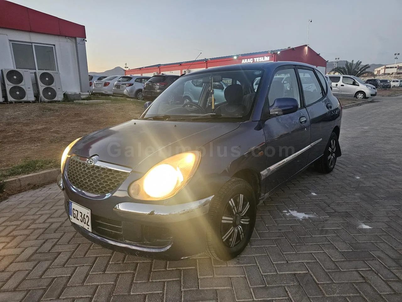 2003 Model Otomatik Daihatsu Storia Lefkoşa Satılık İkinci El | GalerimPlus - Thumbnail 2