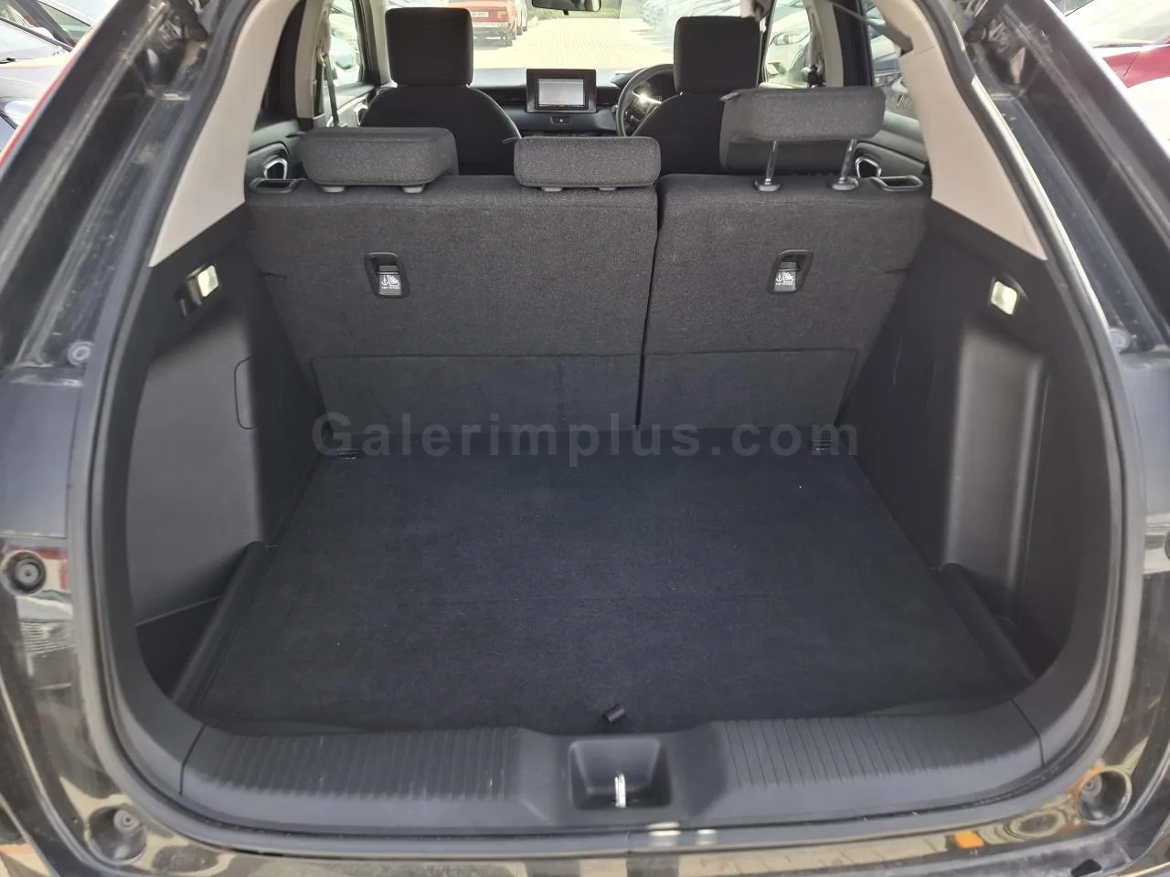 2022 Model Otomatik Honda Vezel 1.5 i-VTEC Hybrid Automatic Lefkoşa Satılık İkinci El | GalerimPlus - Thumbnail 7