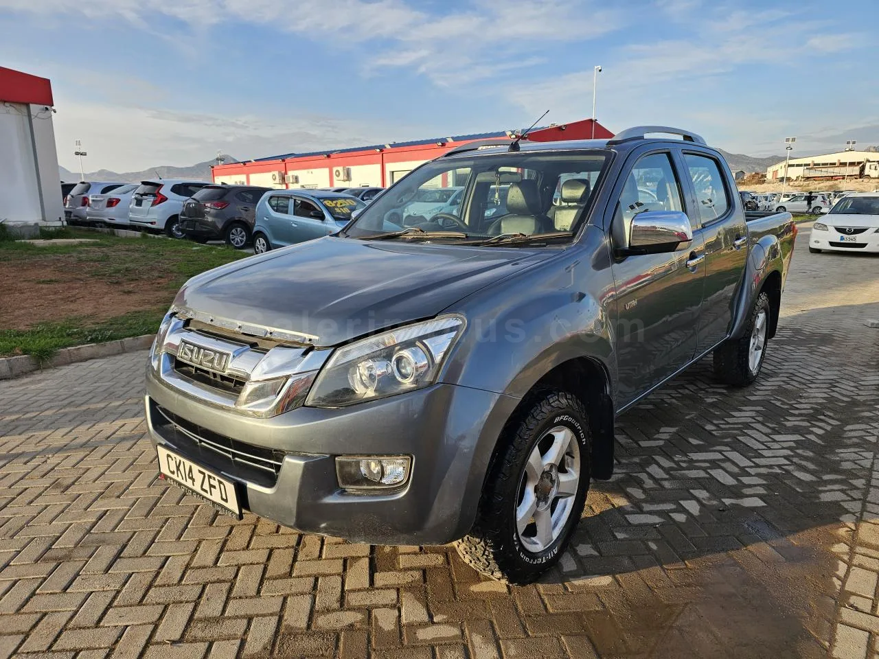 2014 Model Otomatik Isuzu D-Max Lefkoşa Satılık İkinci El | GalerimPlus - Thumbnail 2