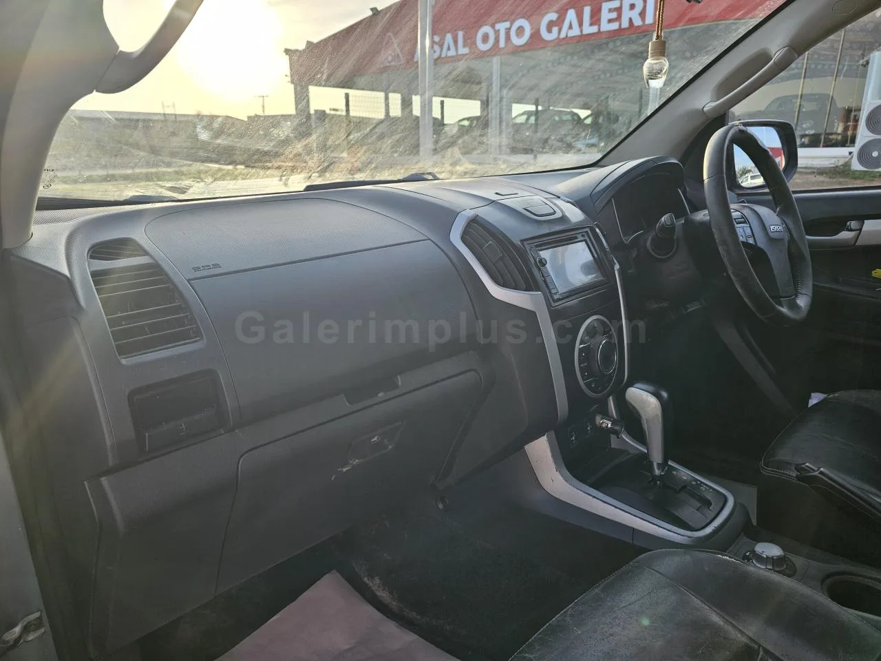 2014 Model Otomatik Isuzu D-Max Lefkoşa Satılık İkinci El | GalerimPlus - Thumbnail 5