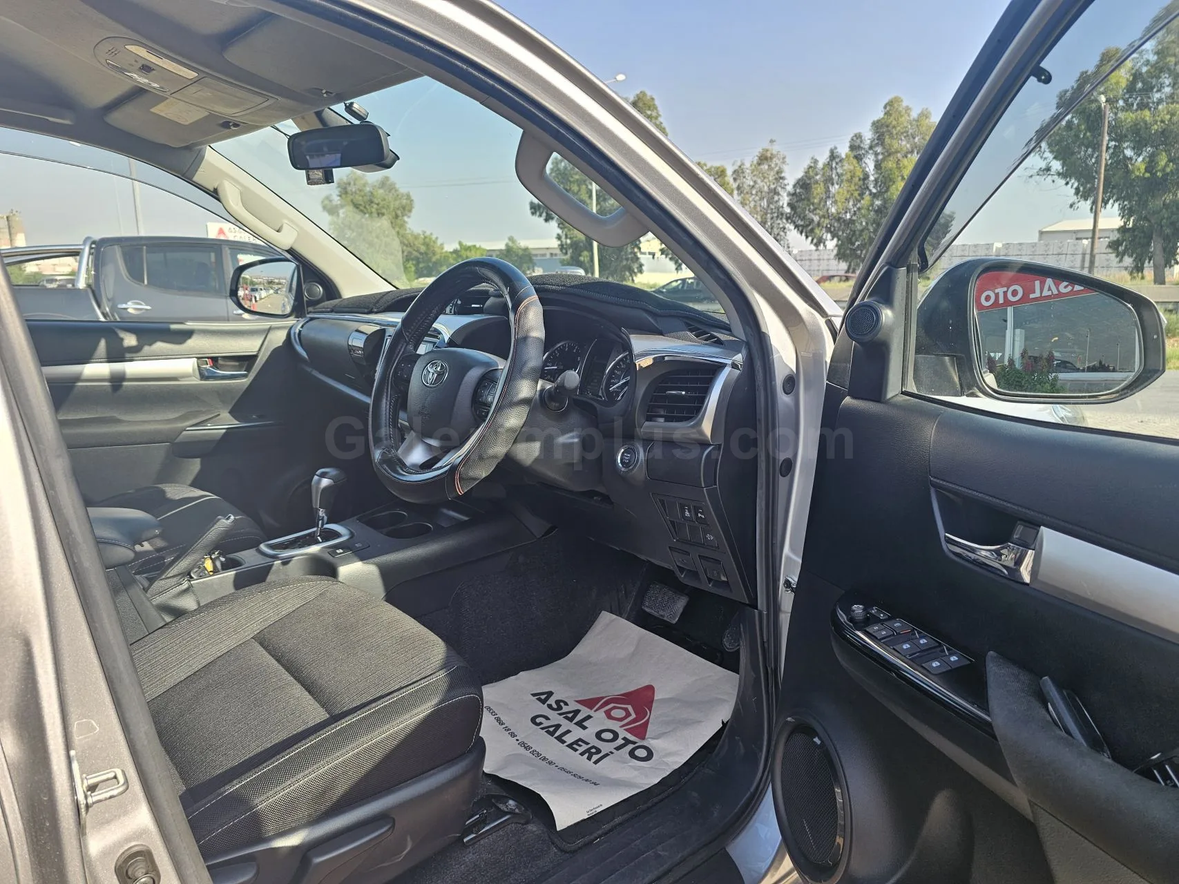 2021 Model Otomatik Toyota Hilux 2.4 D Lefkoşa Satılık İkinci El | GalerimPlus - Thumbnail 6