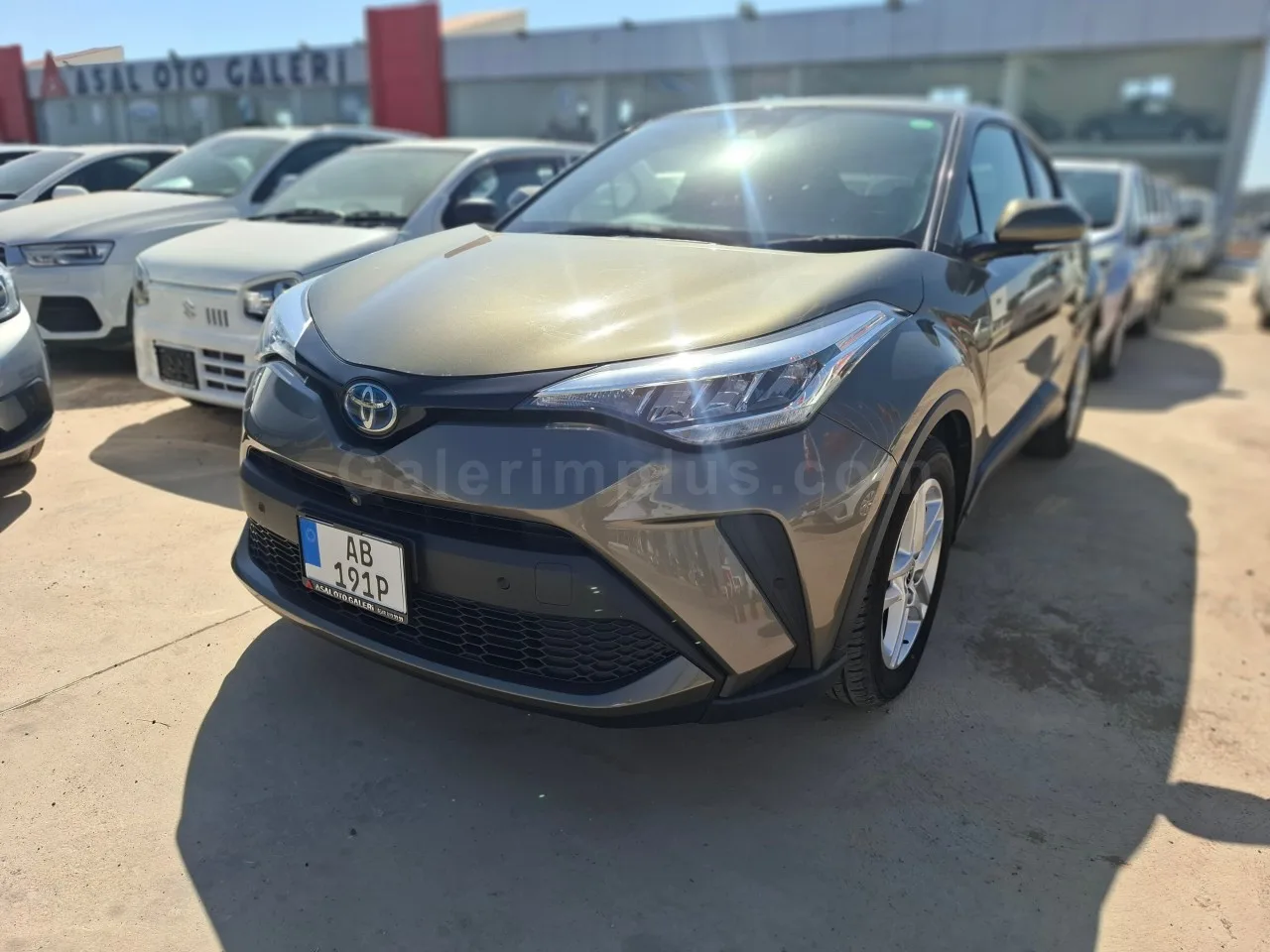 2022 Toyota C-HR 1.8 Hybrid HYBRID AUTOMATIC İskele İlan görseli - GalerimPlus