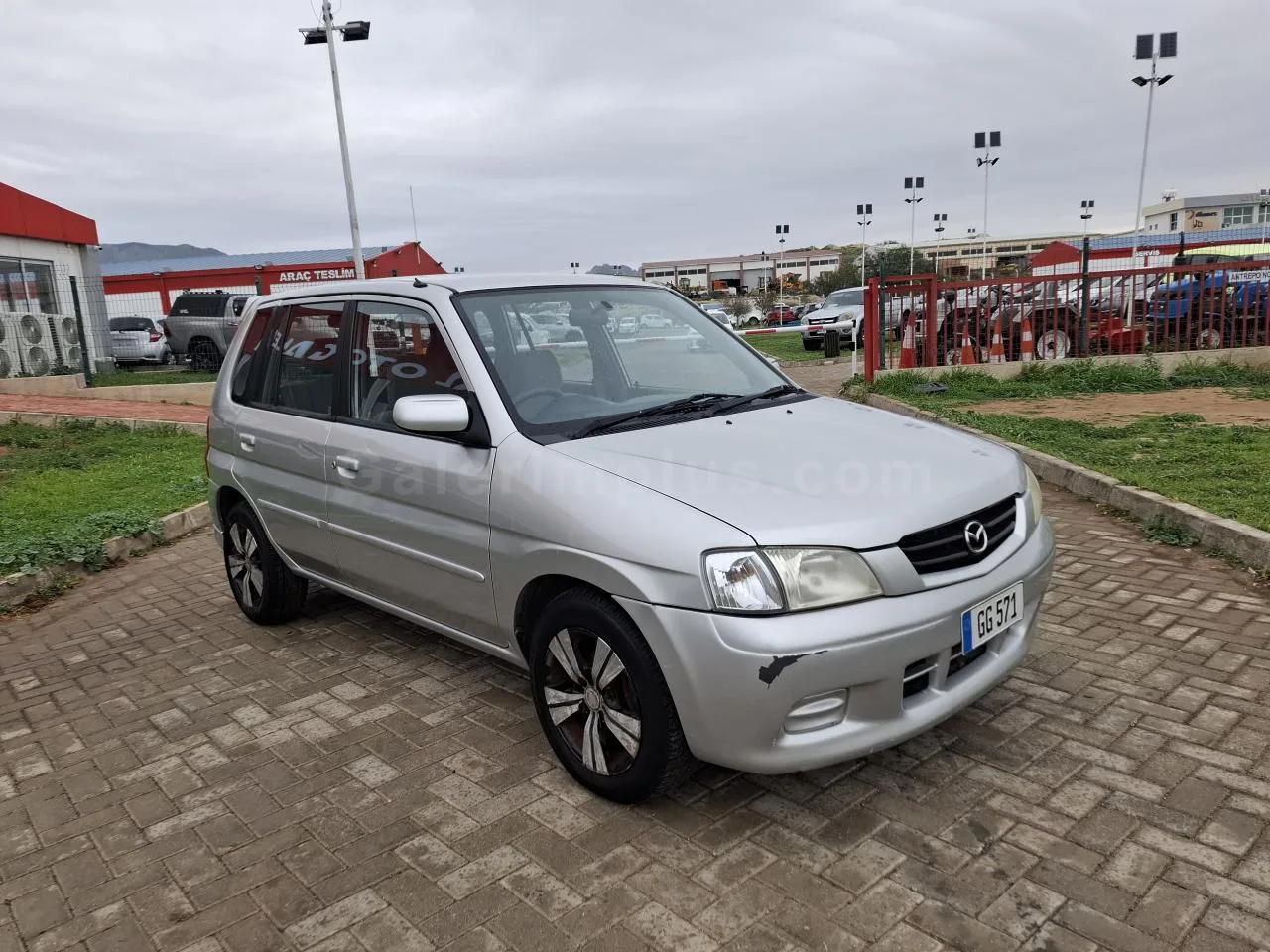 2002 Model Otomatik Mazda Demio 1.3i İskele Satılık İkinci El | GalerimPlus - Thumbnail 2
