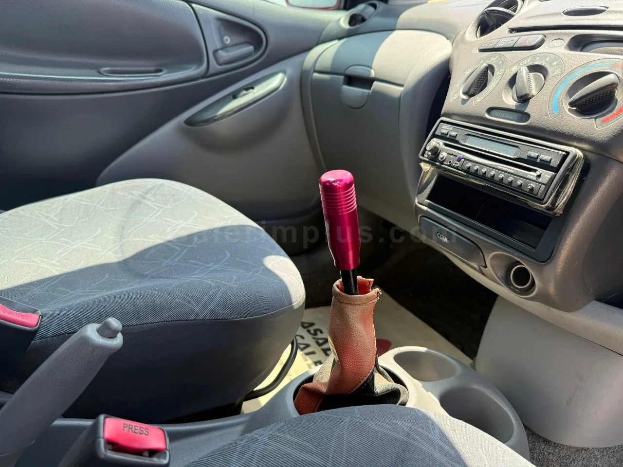 2001 Model Düz Toyota Vitz 1.3 Lefkoşa Satılık İkinci El | GalerimPlus - Thumbnail 8