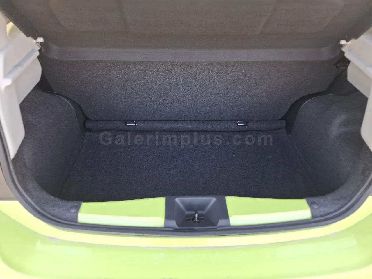 2022 Model Otomatik Nissan March 1.2 Lefkoşa Satılık İkinci El | GalerimPlus - Thumbnail 8