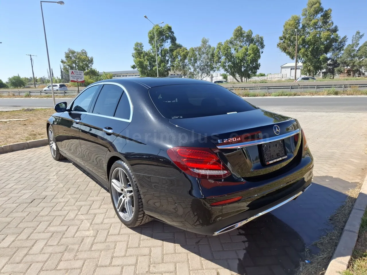 2020 Model Otomatik Mercedes-Benz E Serisi E 220 d Lefkoşa Satılık İkinci El | GalerimPlus - Thumbnail 7