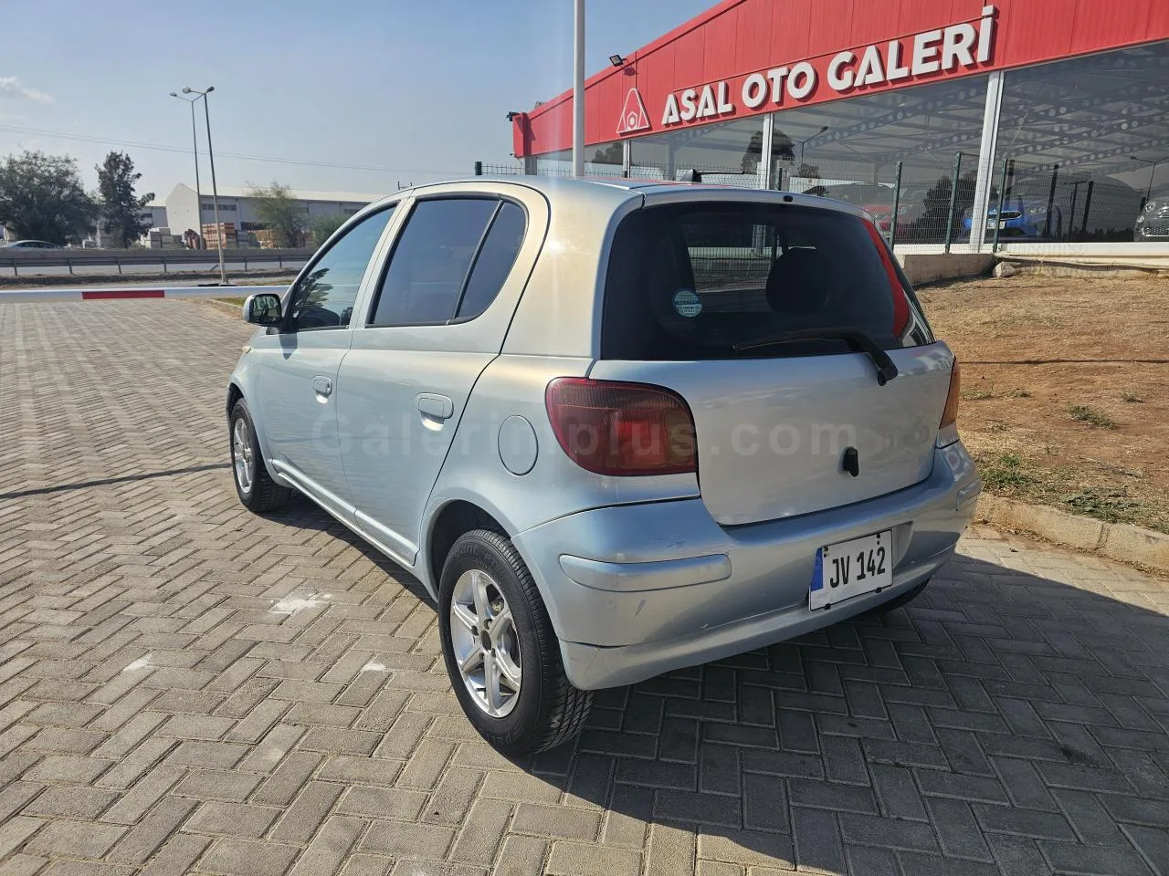 2004 Model Otomatik Toyota Vitz 1.0 i 12V Lefkoşa Satılık İkinci El | GalerimPlus - Thumbnail 3
