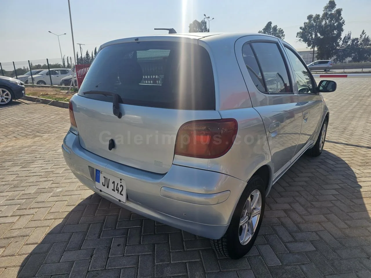 2004 Model Otomatik Toyota Vitz 1.0 i 12V Lefkoşa Satılık İkinci El | GalerimPlus - Thumbnail 4