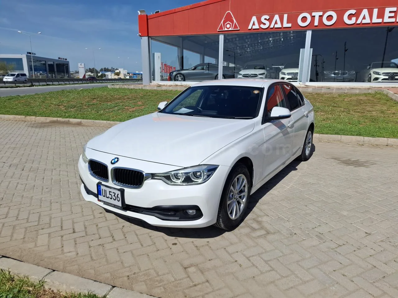 2017 BMW 3 Serisi 320d DIESEL AUTOMATIC Lefkoşa İlan görseli - GalerimPlus
