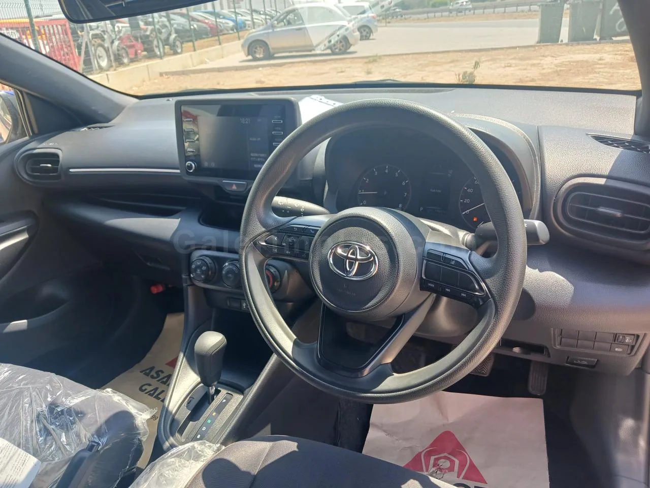 2021 Model Otomatik Toyota Yaris 1.0 Lefkoşa Satılık İkinci El | GalerimPlus - Thumbnail 5