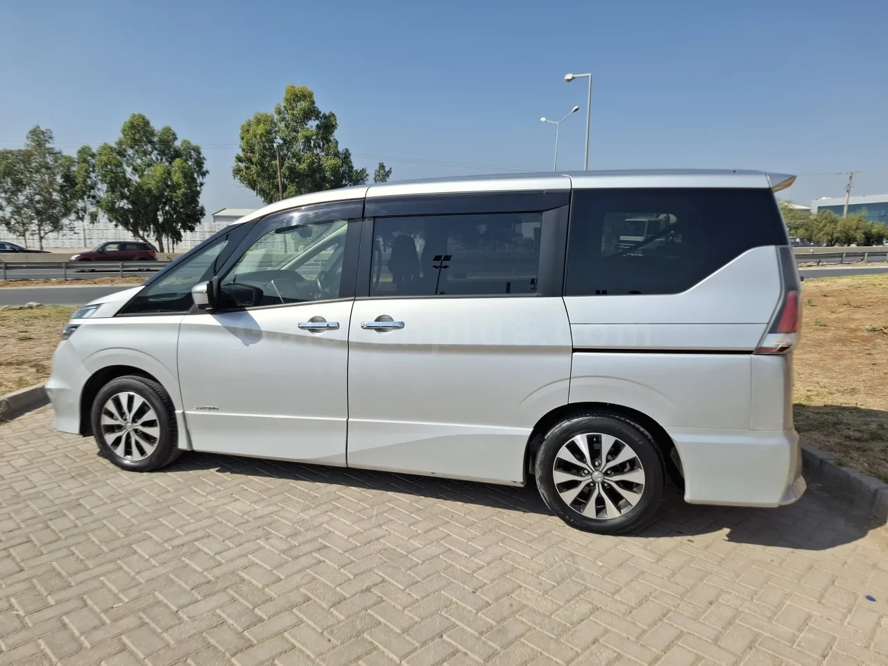 2019 Model Otomatik Nissan Serena Girne Satılık İkinci El | GalerimPlus - Thumbnail 8