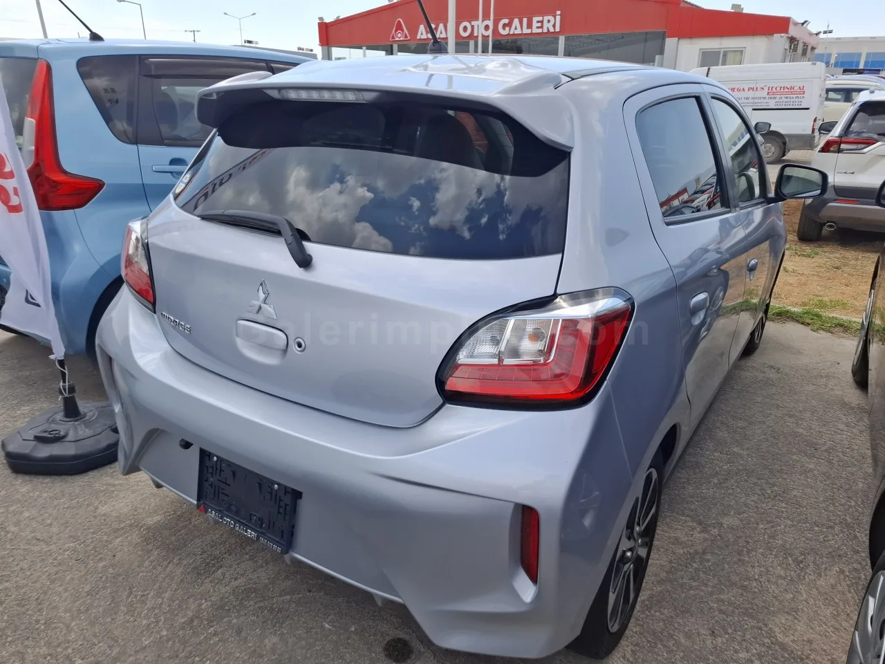 2023 Model Otomatik Mitsubishi Mirage 1.2 Mivec Lefkoşa Satılık İkinci El | GalerimPlus - Thumbnail 7