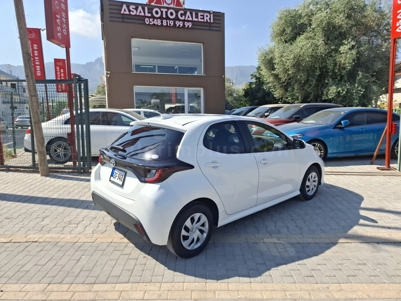 2020 Model Otomatik Toyota Yaris 1.0 Girne Satılık İkinci El | GalerimPlus - Thumbnail 8
